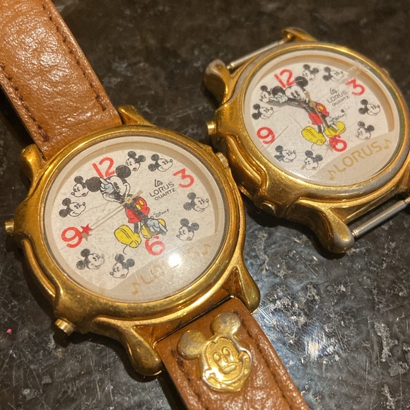 2 Lorus Disney watches - Picture 3 of 4